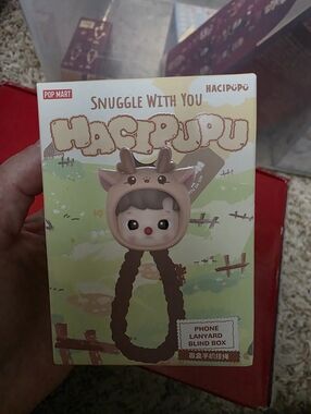 Pop Mart Haspupu Snuggle With You Phone Lanyard - Blind Box